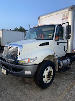 26ft Straight Box Truck