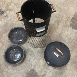 Smoker/grill In Great Condition 