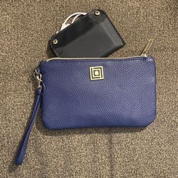 Liz Claiborne Charging Wallet
