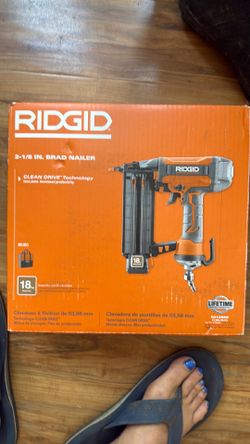 Ridgid 2-1/8 Brad nailer