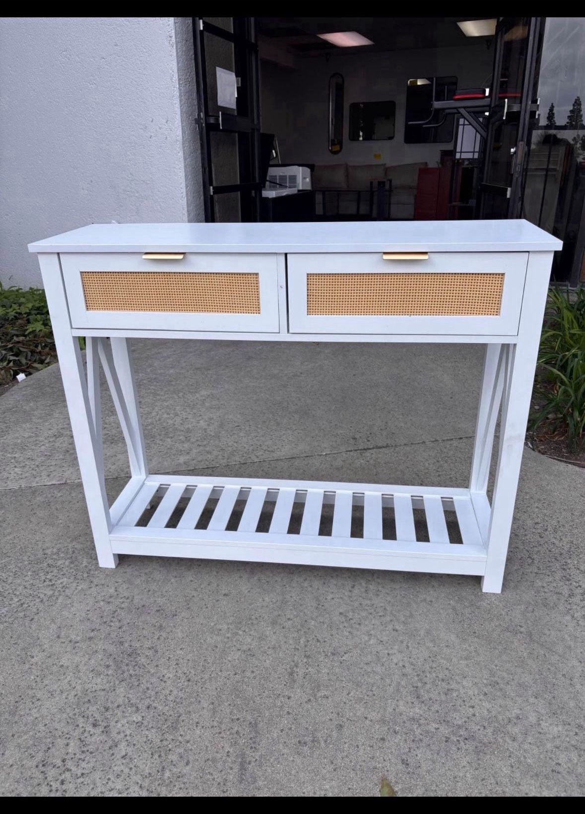 New In Box 39.3"x11.8"x31.5 White Wooden Entryway Console Table Kitchen Console Cabinet