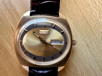Vintage Benrus Sunburst Chocolate Dial automatic Men's watch