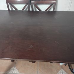 Dinning Table With 4 Chairs