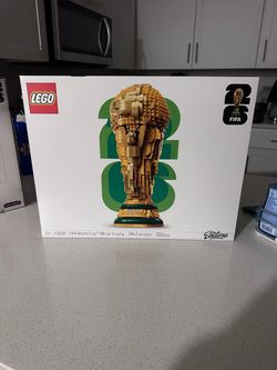 LEGO FIFA World Cup Official Trophy Set
