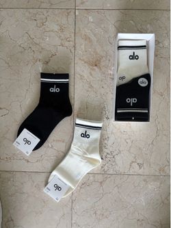 New Alo Socks box of 6 pairs size Small