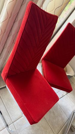 4 Dinning chairs