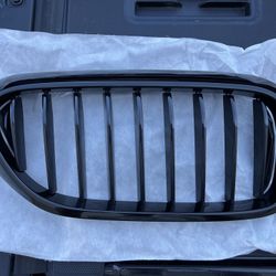 BMW 5 Series (2017-2023) Black OEM Grilles
