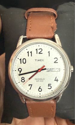Timex Easy Reader 35mm Day-Date Watch – Brown Leather Strap