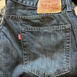 Levi’s 514 Straight Fit 34x32. New