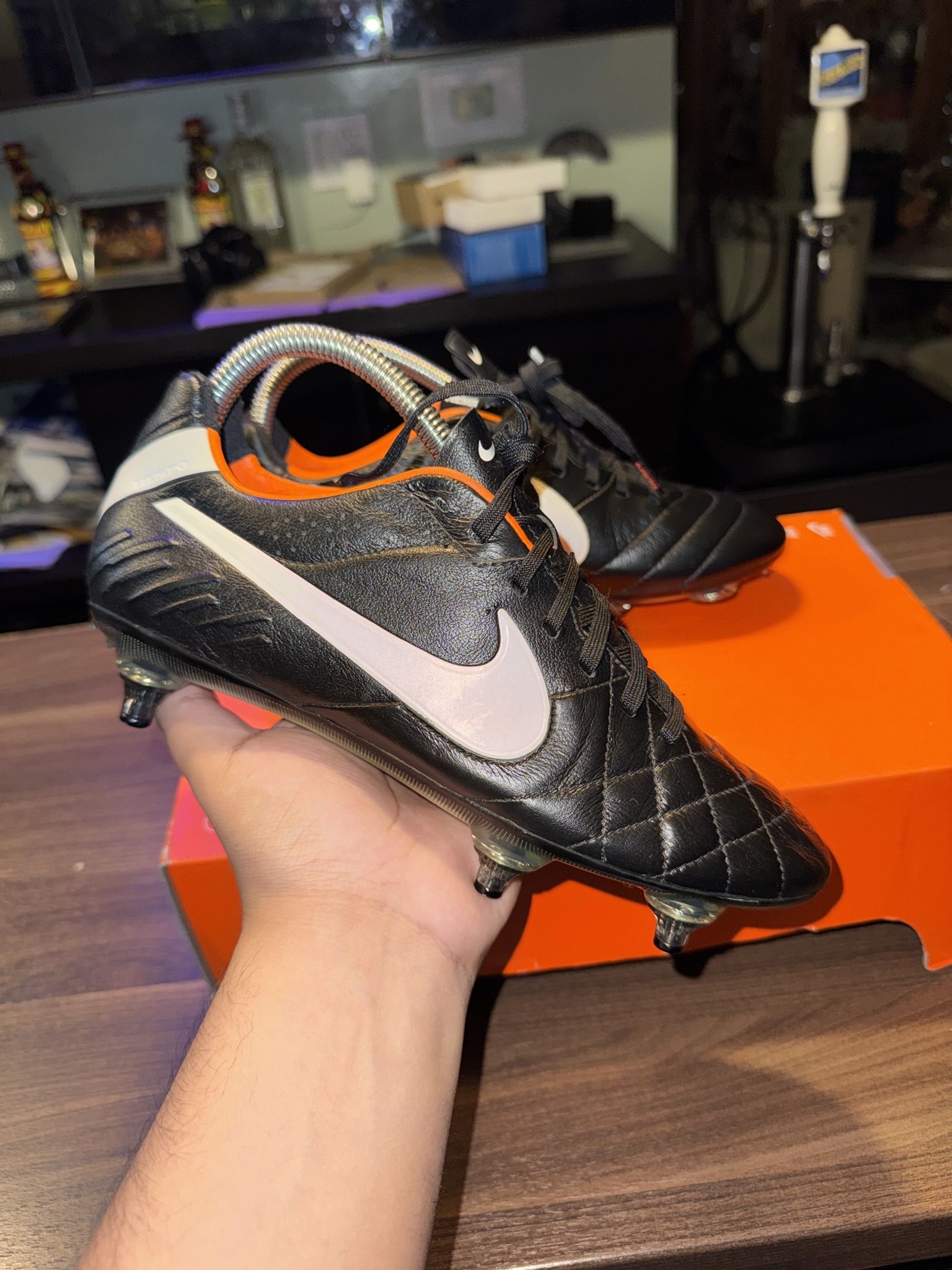 Soccer Cleats Nike Tiempo Legend IV Elite SG-Pro