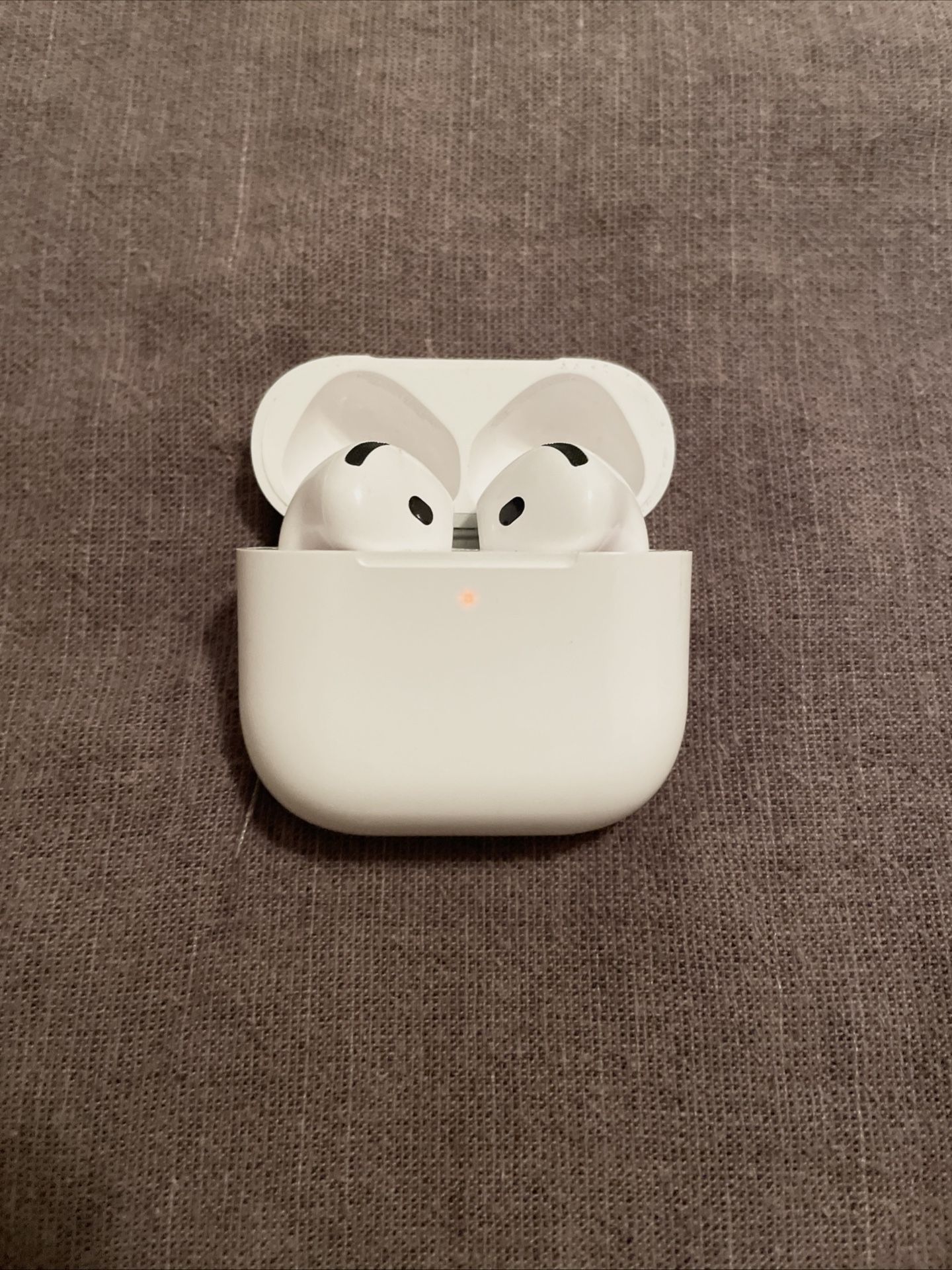 Airpod ‘Generation 4’ (ANC)
