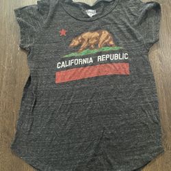 Womans California Shirt Size Medium By Home Free #19