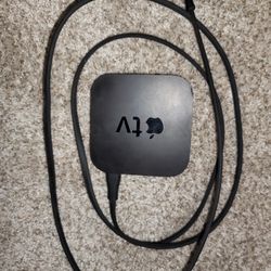 Apple TV 2nd Gen - No remote - Great Condition 