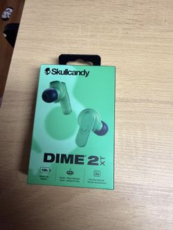 Earphones 