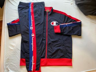 Champion outfit