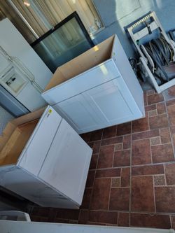 Kitchen gabinet