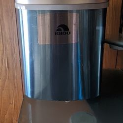 Ice Maker Machine