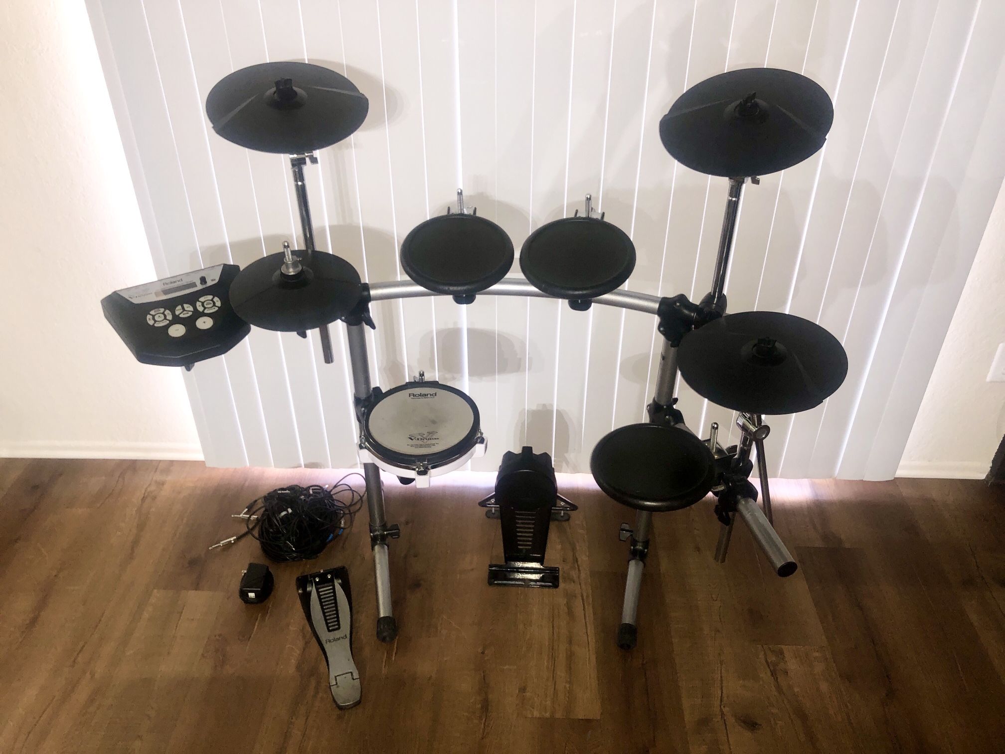 Roland TD-6V Electronic Drum Set