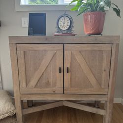 Rustic Farmhouse Storage Cabinet - Double Doors - Great Condition