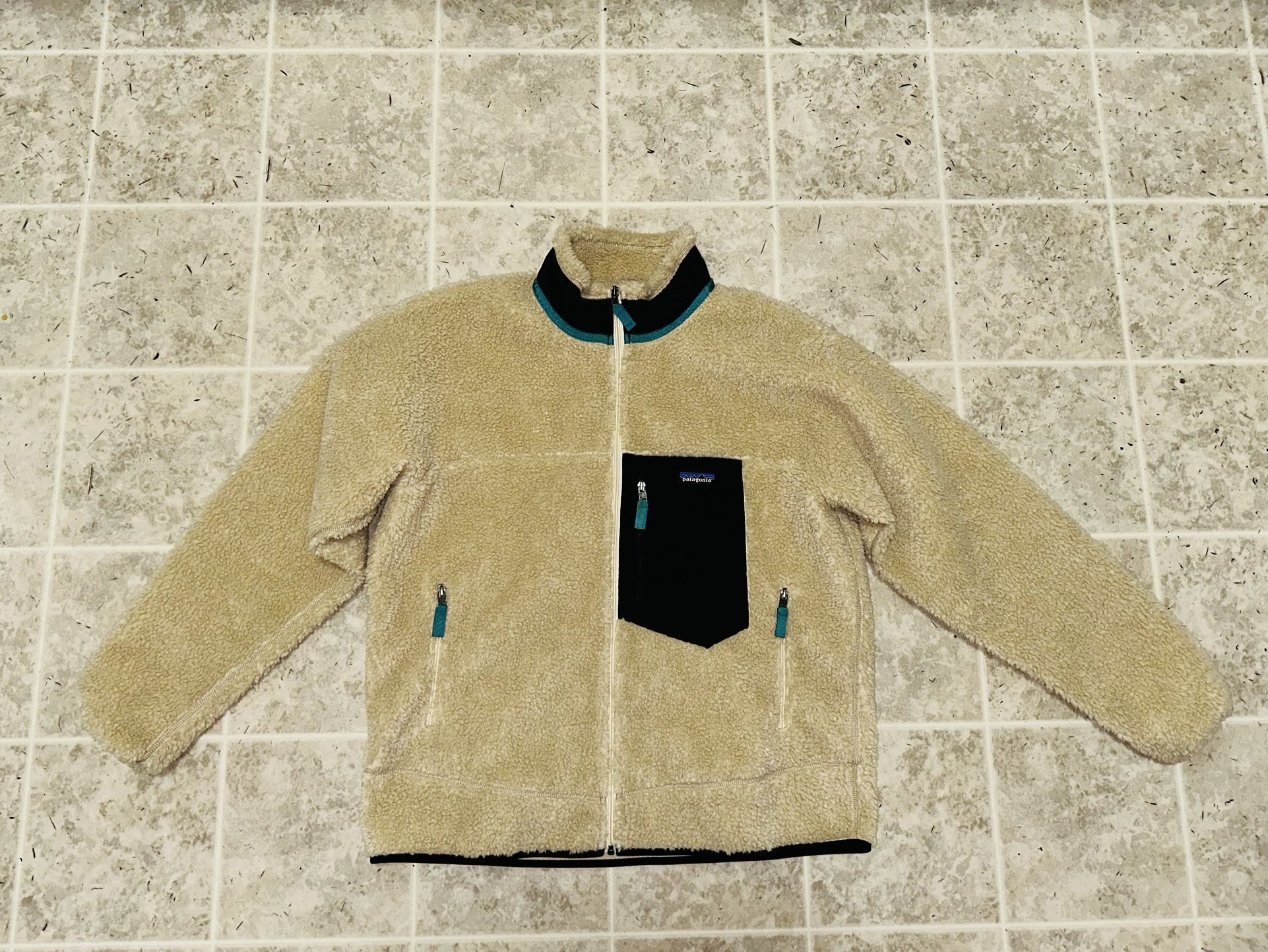 NWT Patagonia Mens Size XL Classic Retro-X Jacket Ivory Oat Dark Natural & Black