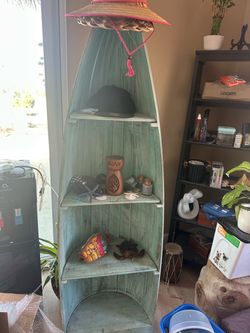 2 Boat shelves
