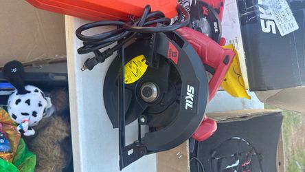 7-1/4 in circular saw