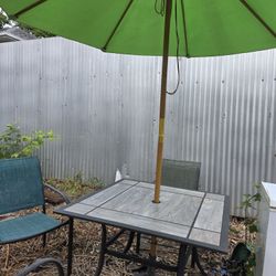 Outdoor Patio Set With Umbrella