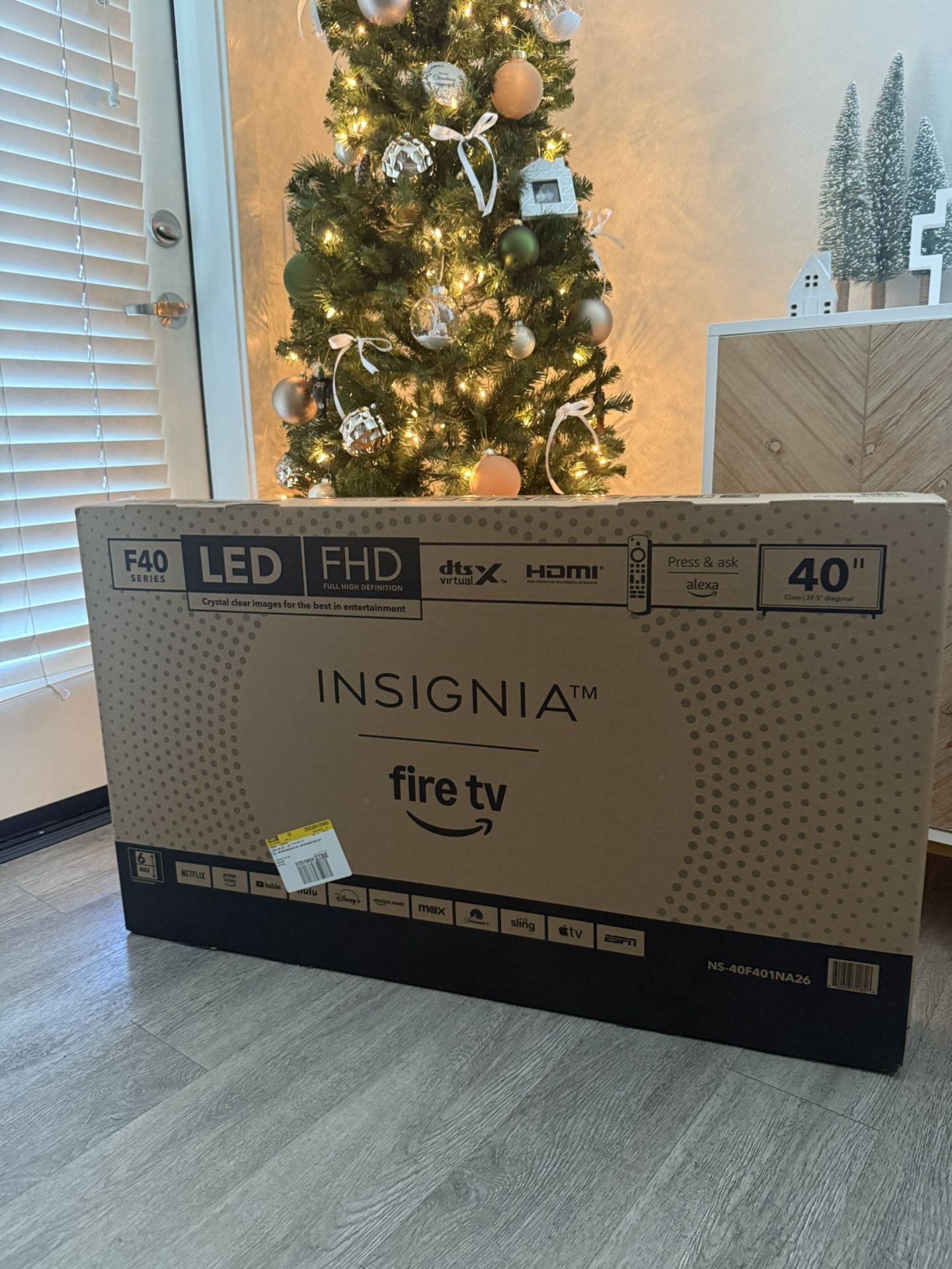 Insignia 40” Fire TV Flatscreen Tv