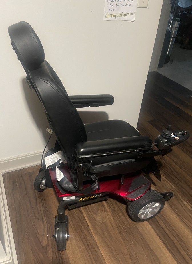 Jazzy Elite ES E5 Scooter GREAT SHAPE