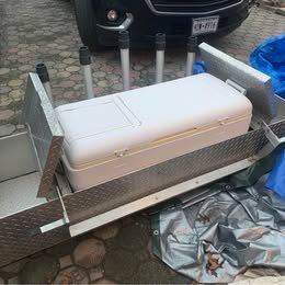 Truck Bed Cooler Rack with Fishing Rod Holders – $400