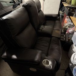 Reclining Sofa From Ashley Homestore-cannot deliver