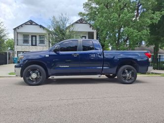 2008 toyota tundra