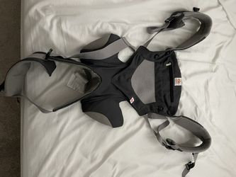 Ergobaby Carrier