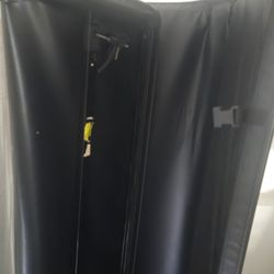 6' 4 Inch Bed Cover Like New 