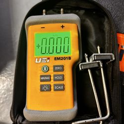 UEI Dual Input Differential Manometer (EM201B)