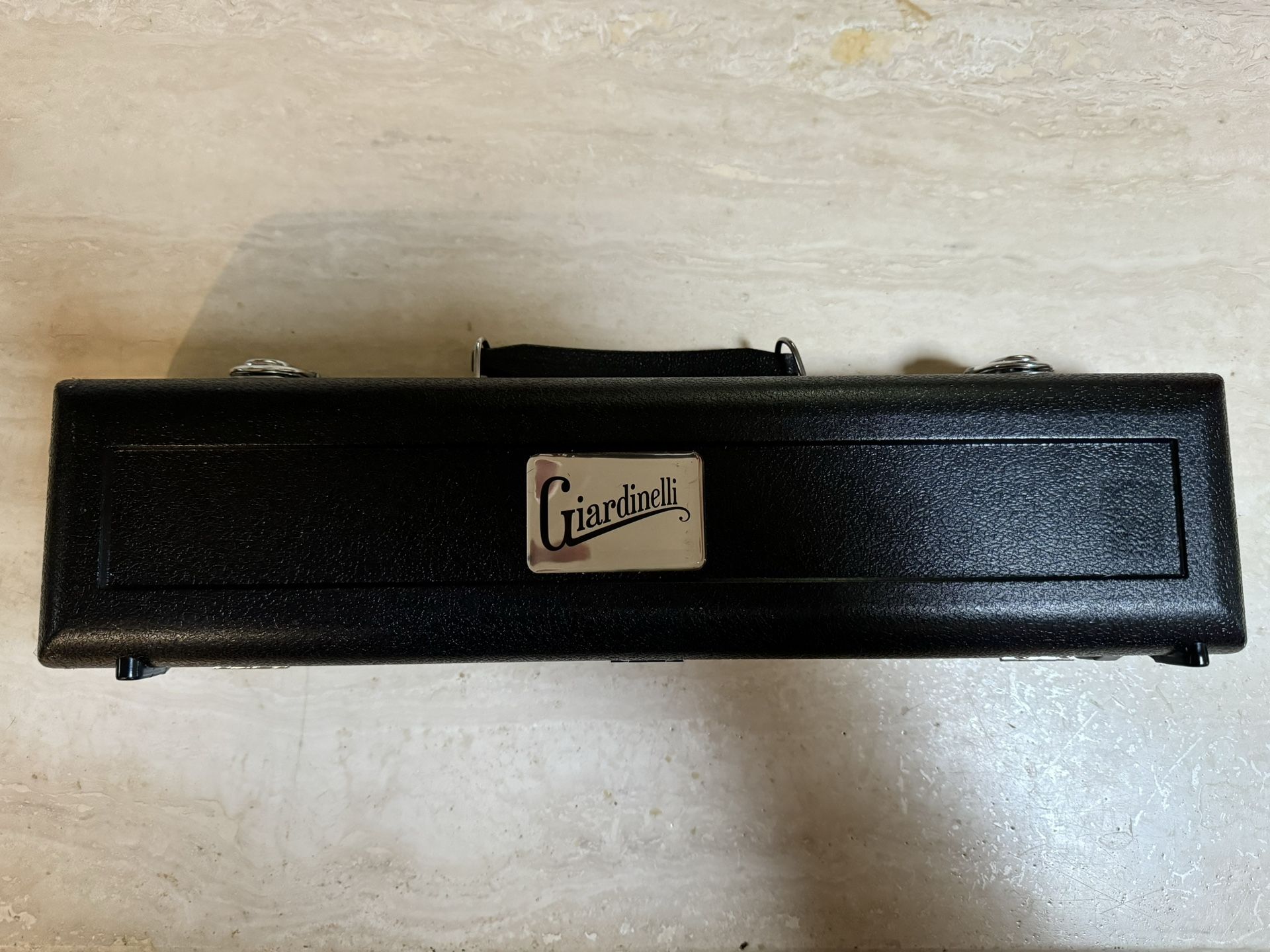 Giardinelli GFL-300 Silver Plated Flute