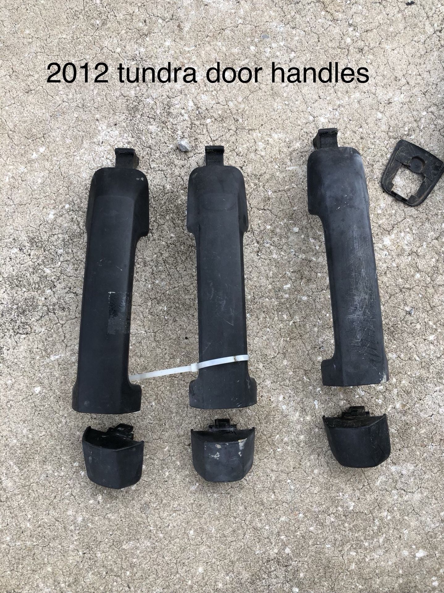 Toyota Tundra door handles