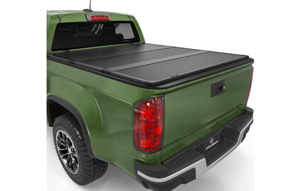 YITAMOTOR FRP Hard Tri-Fold Truck Bed Tonneau Cover Compatible With 2015-2025 Chevy Colorado/GMC Canyon 5.2 Ft Bed