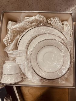 Noritake China Wedding Set New