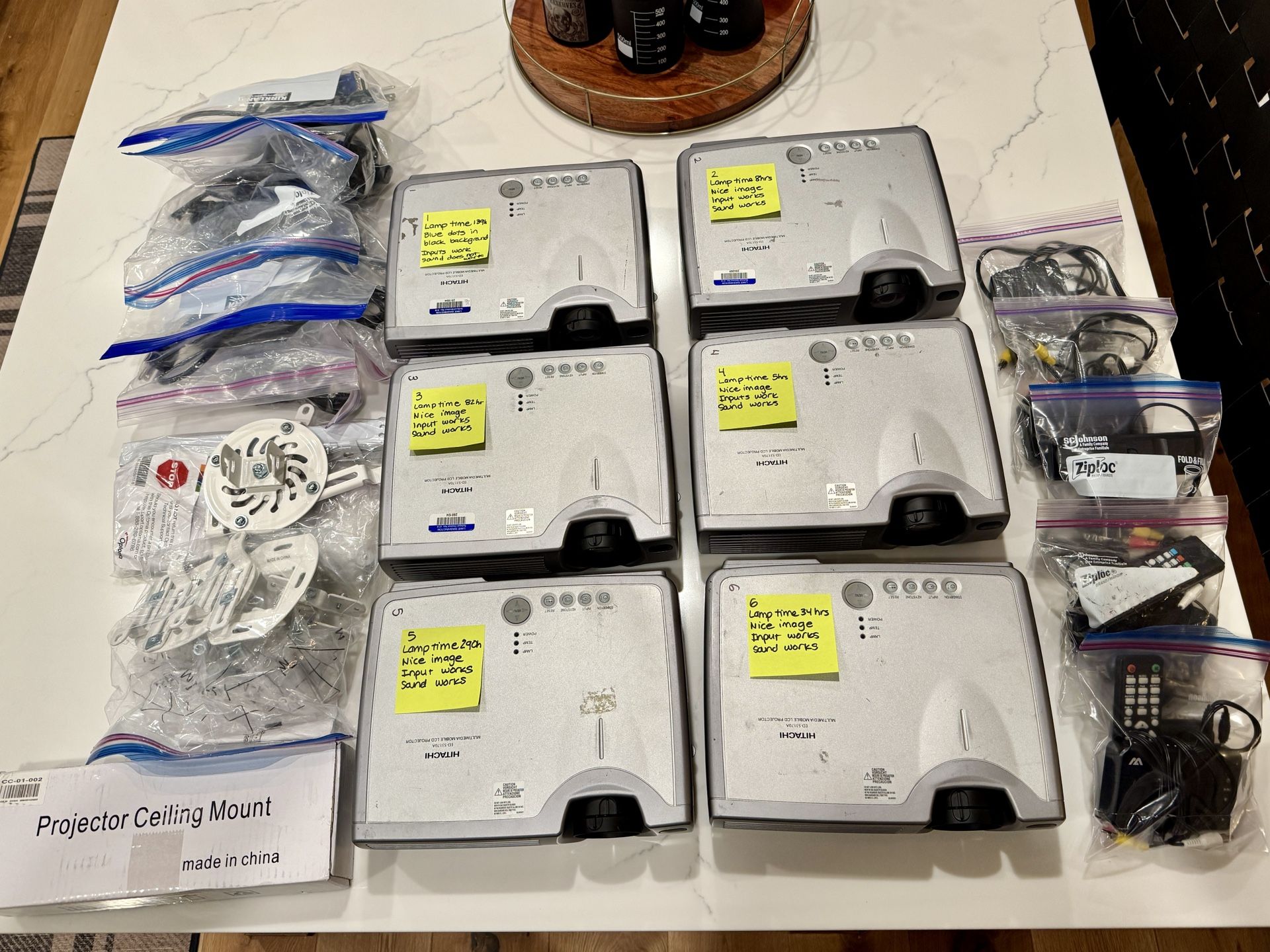 Nice Hitachi Projectors (6 total)