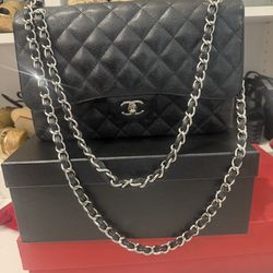CHANEL Jumbo Classic Flap Black Caviar Silver Hardware – Box & Dust Bag – Excellent