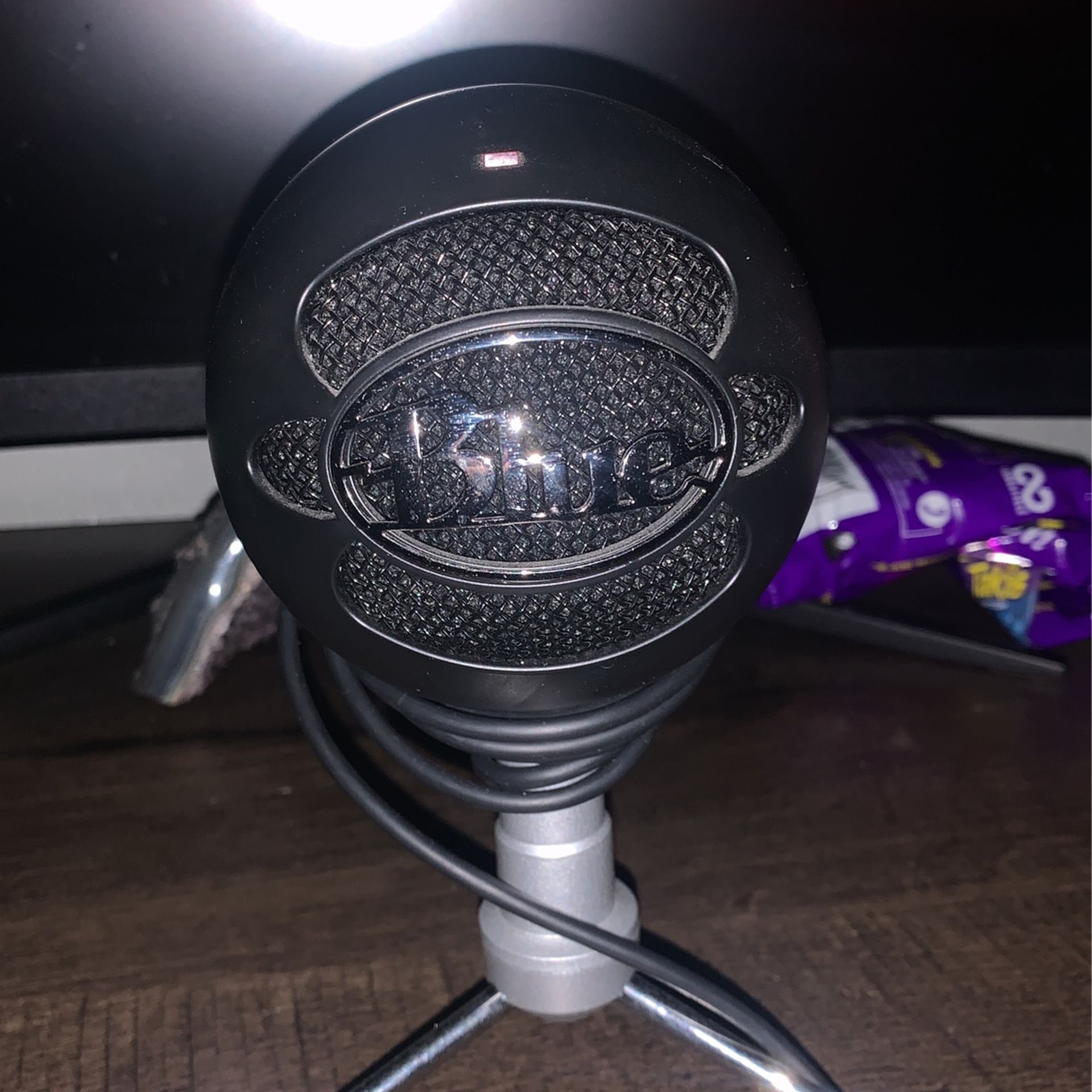 Microphone And Streaming Webcam