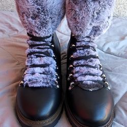 Espirt Woman's Black D-ring Booties