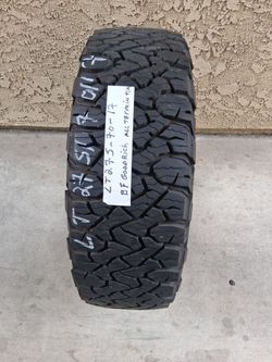 (1) LT 275/70/17 BFGOODRICH ALL TERRAIN T/A KO3 LIFE: 90%