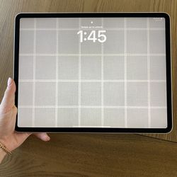 iPad Pro 12.9” 4th Gen