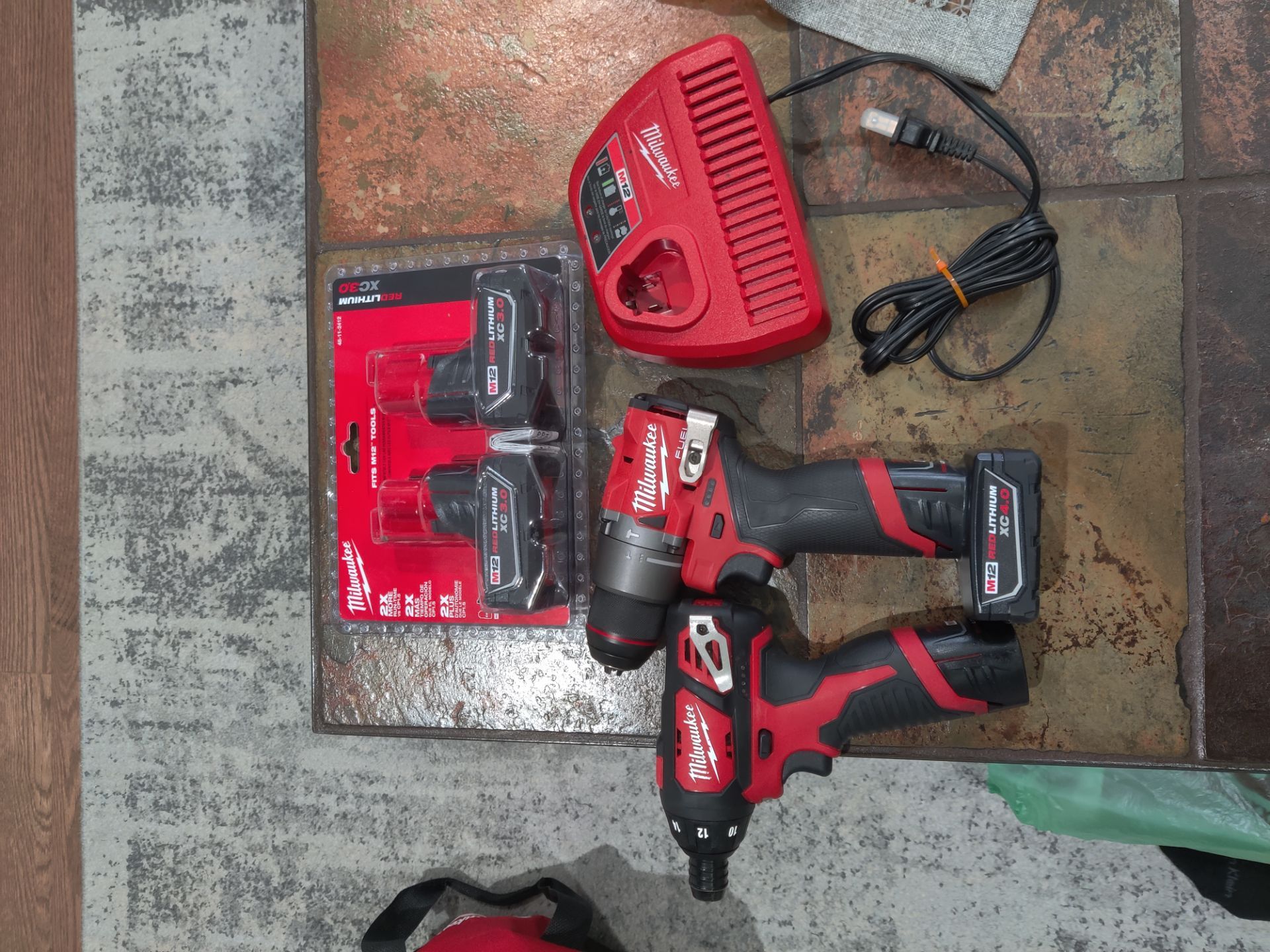 Milwaukee M12