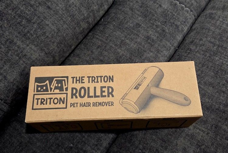 Pet Hair Lint Remover Roller New In Box