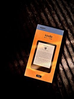 Black Kindle / gen 11/ 16g