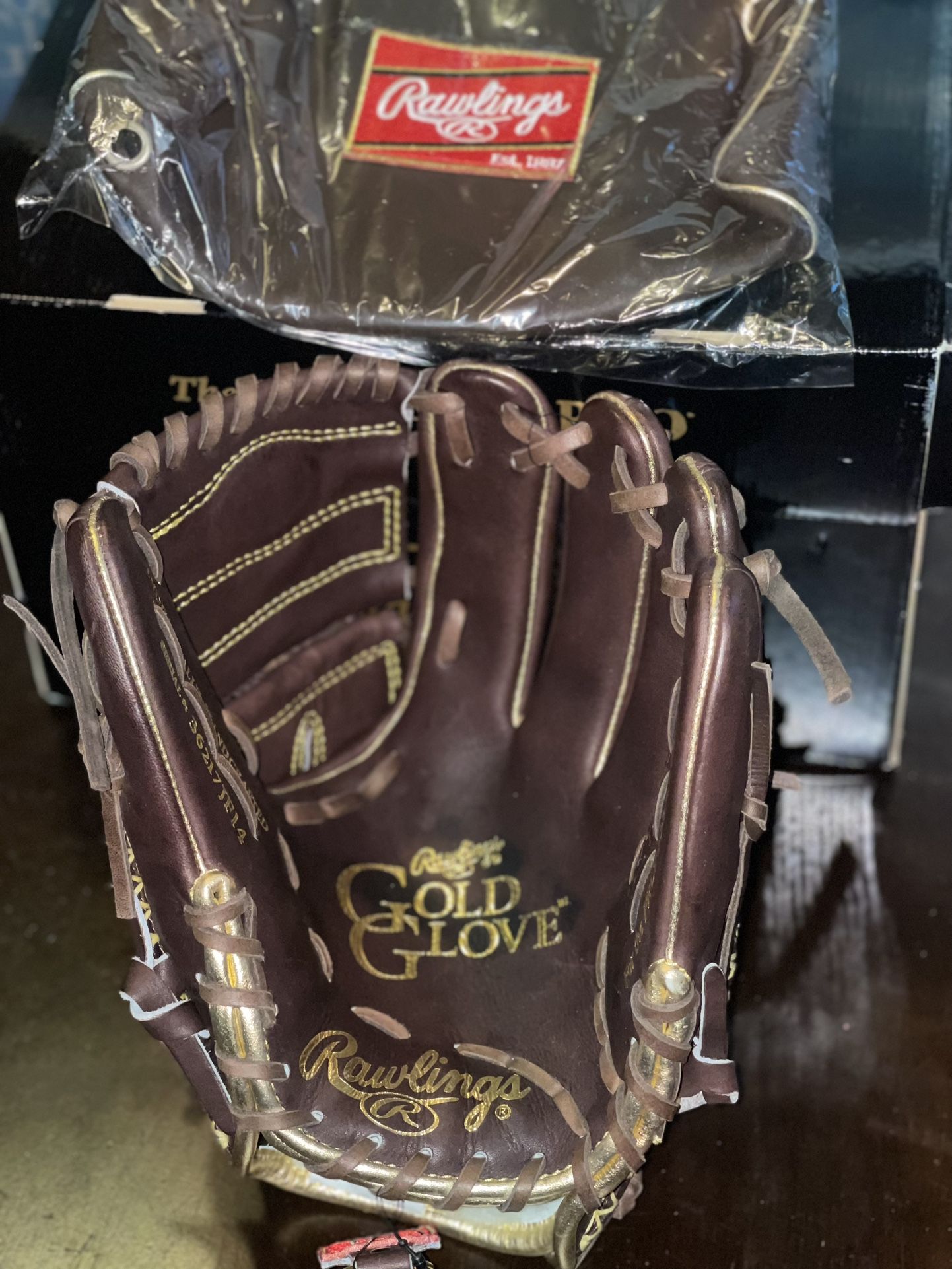 RAWLINGS GOLD GLOVE SERIES RGG205-9MO 11 3/4in
