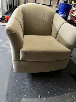 Nursery Chair Rocker And Swivel